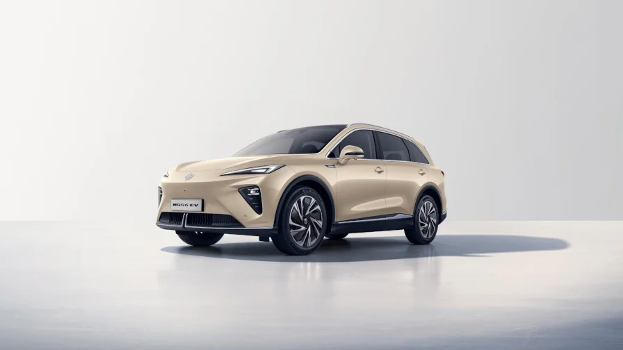 MG S6 EV front three-quarter view
