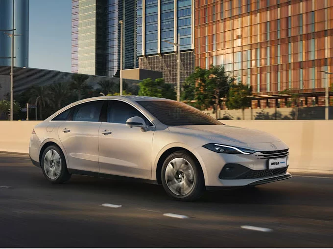 Exterior front view of the all-new MG 8 PHEV mid-size sedan in the Middle East.