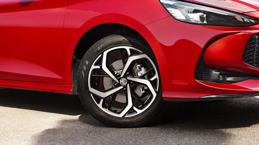 عجلة إم جي GT